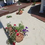 Sea Paradise Apartment *